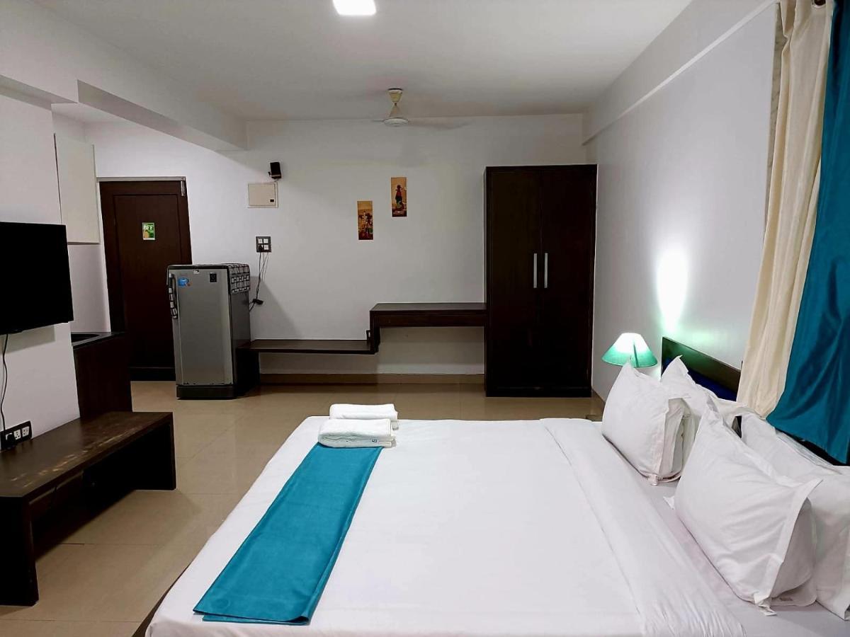Yoyo Goa, The Apartment Hotel Vagator Buitenkant foto