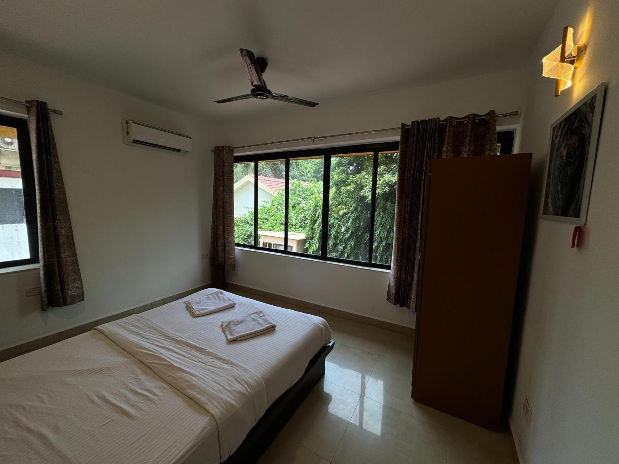 Yoyo Goa, The Apartment Hotel Vagator Buitenkant foto
