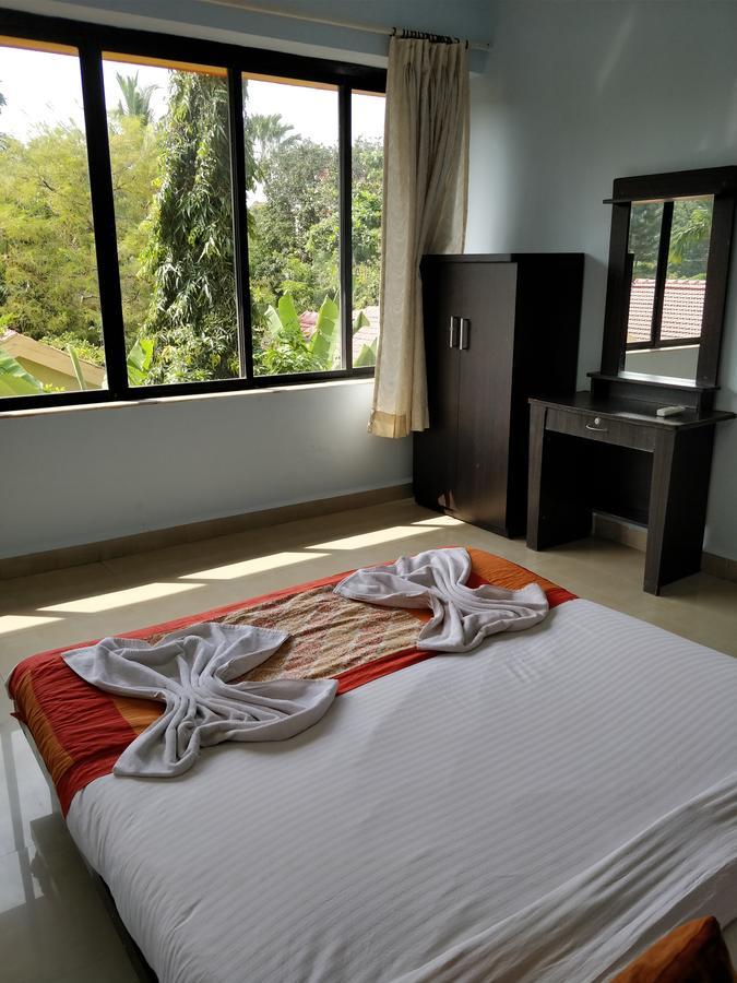 Yoyo Goa, The Apartment Hotel Vagator Buitenkant foto